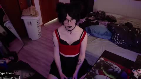 Hayley online show from March 9, 2026, 8:02 pm