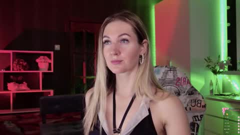 Alisia  Monday to Friday from 10 am to 4 pm GMT 2 online show from October 28, 2025, 8:29 am