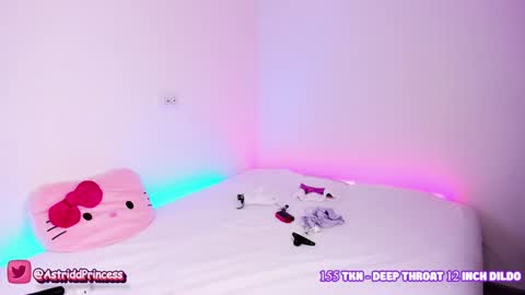 Snapshot of helloiamastrid chatting on December 1, 2024, 4:29 pm helloiamastrid online show from December 1, 2024, 4:29 pm