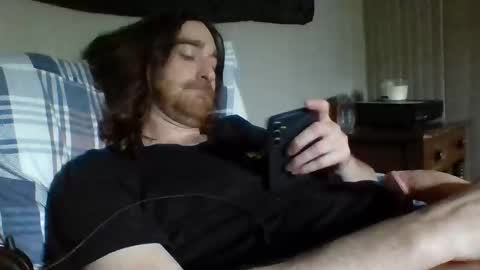 longhairbeardedguy online show from April 4, 2026, 8:39 pm
