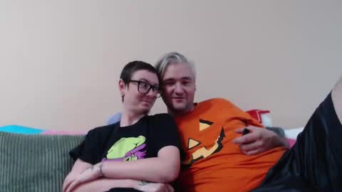 Hayden Phirox online show from December 18, 2025, 7:53 pm