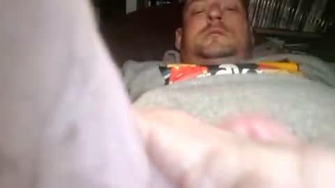 Snapshot of helpmecumhard4uxxx chatting on June 28, 2026, 7:09 pm helpmecumhard4uxxx online show from June 28, 2026, 7:09 pm
