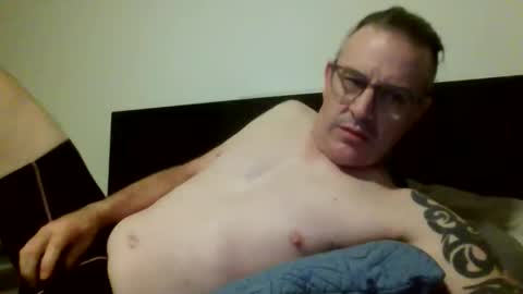 hempie1973 online show from April 25, 2026, 3:09 pm