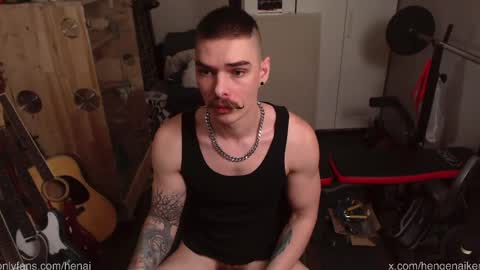 Snapshot of hengen_aiken chatting on May 13, 2026, 6:27 pm Hengen Aiken online show from May 13, 2026, 6:27 pm