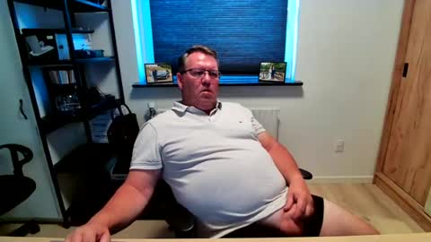 Snapshot of henrikrp1971 chatting on July 16, 2026, 11:05 am henrikrp1971 online show from July 16, 2026, 11:05 am