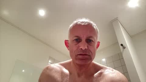 Snapshot of henriksens chatting on May 25, 2026, 3:29 pm henriksens online show from May 25, 2026, 3:29 pm