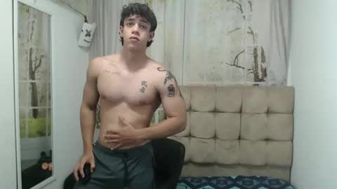 Snapshot of henry_gandy chatting on September 10, 2025, 9:59 pm HENRY GANDY online show from September 10, 2025, 9:59 pm