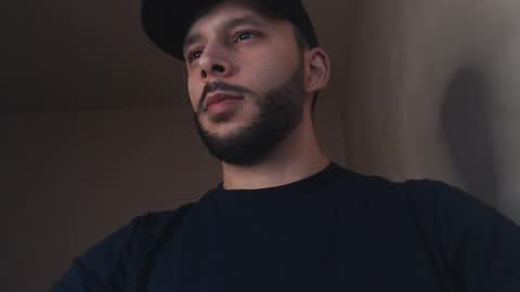 HenryAxe online show from October 13, 2025, 12:21 am