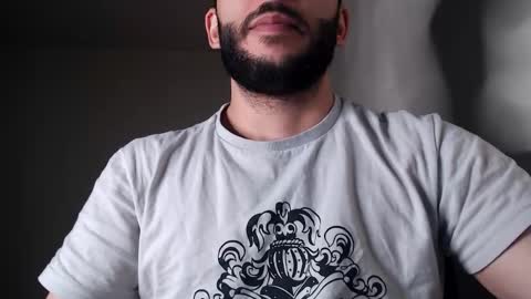 HenryAxe online show from November 28, 2025, 6:10 pm