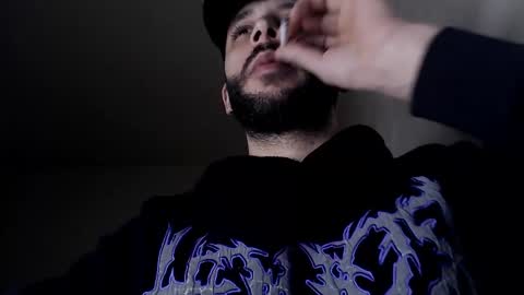 Snapshot of henryaxe chatting on February 14, 2026, 11:40 am HenryAxe online show from February 14, 2026, 11:40 am