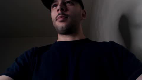 HenryAxe online show from March 15, 2026, 11:05 am