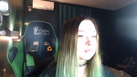 Hentaishiing online show from July 19, 2026, 6:11 pm