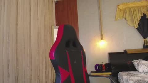 HERA online show from November 5, 2025, 10:32 pm