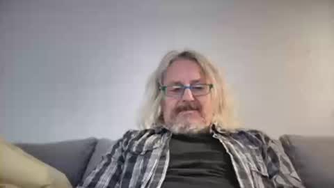 herbiebaby online show from January 17, 2025, 10:55 am