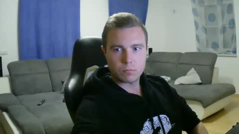 John Pearl online show from March 4, 2025, 8:05 pm