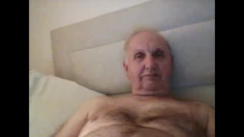 Snapshot of herdsman3 chatting on December 27, 2024, 11:10 pm herdsman3 online show from December 27, 2024, 11:10 pm