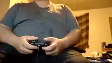 Snapshot of hereforbootyyy chatting on January 2, 2025, 7:33 am Hereforbootyyyy online show from January 2, 2025, 7:33 am