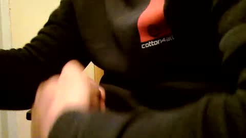 Snapshot of heretost chatting on October 18, 2025, 9:21 am mr D online show from October 18, 2025, 9:21 am