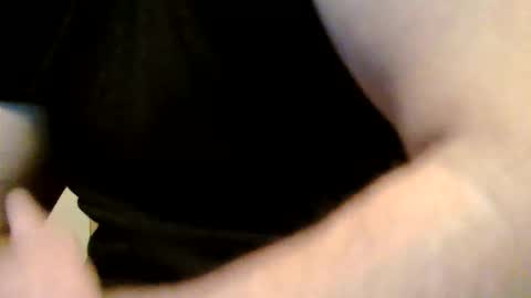 mr D online show from April 21, 2026, 9:48 am