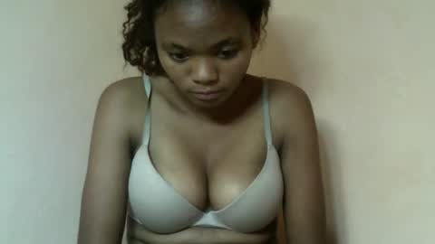Snapshot of herisse01 chatting on May 14, 2026, 8:48 pm herisse01 online show from May 14, 2026, 8:48 pm