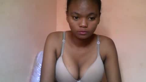 Snapshot of herisse01 chatting on May 30, 2026, 7:27 am herisse01 online show from May 30, 2026, 7:27 am