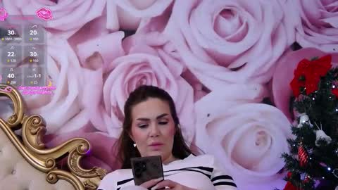 Snapshot of hessahessy chatting on December 21, 2025, 5:53 pm Hessy online show from December 21, 2025, 5:53 pm