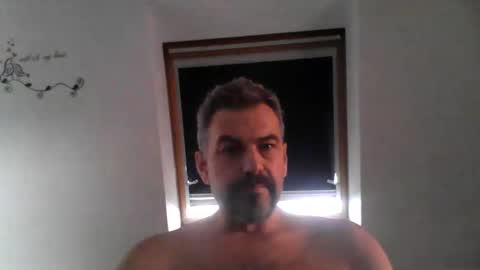 Snapshot of hessenboy_ffm chatting on May 11, 2026, 5:57 am hessenboy_ffm online show from May 11, 2026, 5:57 am
