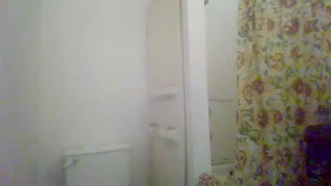 Snapshot of hey_mikky chatting on February 13, 2025, 2:45 am hey_mikky online show from February 13, 2025, 2:45 am