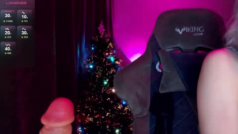  Nora  online show from December 27, 2024, 2:25 am