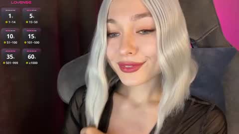  Nora  online show from June 22, 2026, 3:25 am