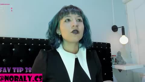 Noraly  online show from March 16, 2026, 5:44 am