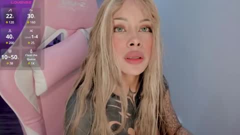 Snapshot of heybambino_ chatting on March 10, 2025, 7:21 am Bambi.....Help me get 100 likes in the satisfaction bar. online show from March 10, 2025, 7:21 am