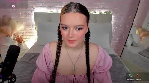 Snapshot of heymarybaby chatting on September 19, 2025, 5:09 am Amazing Mary  online show from September 19, 2025, 5:09 am