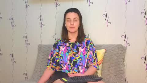 Heyy baddie online show from April 9, 2026, 6:19 am