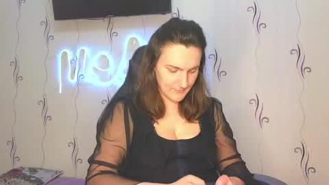 Heyy baddie online show from May 17, 2026, 5:09 pm