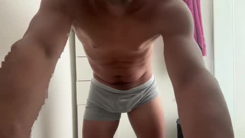 Snapshot of hhernan1 chatting on February 13, 2026, 6:59 pm hhernan1 online show from February 13, 2026, 6:59 pm