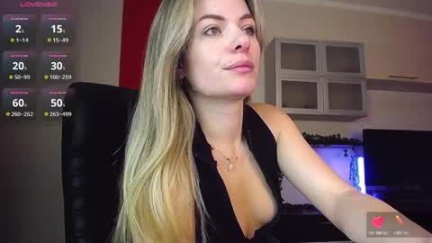 Lina online show from February 3, 2026, 7:57 am