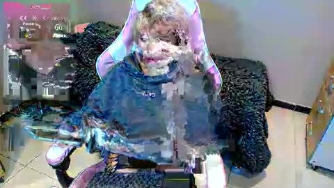 Snapshot of hi_scarlett chatting on January 26, 2025, 1:36 pm hi_scarlett online show from January 26, 2025, 1:36 pm