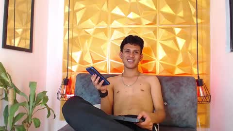 Snapshot of hidan_22 chatting on February 27, 2025, 2:53 am HIDAN online show from February 27, 2025, 2:53 am