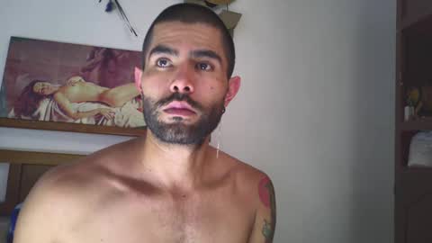 Snapshot of hideonbush051 chatting on September 25, 2025, 5:05 pm hideonbush online show from September 25, 2025, 5:05 pm