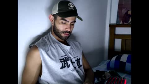 Snapshot of hideonbush051 chatting on September 28, 2025, 2:50 am hideonbush online show from September 28, 2025, 2:50 am