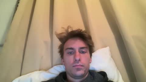 Drake online show from February 1, 2026, 3:27 am