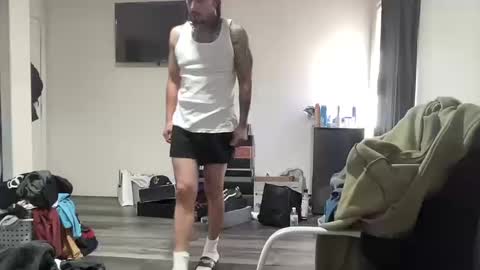 Snapshot of hihello400 chatting on October 15, 2025, 8:31 pm hihello400 online show from October 15, 2025, 8:31 pm