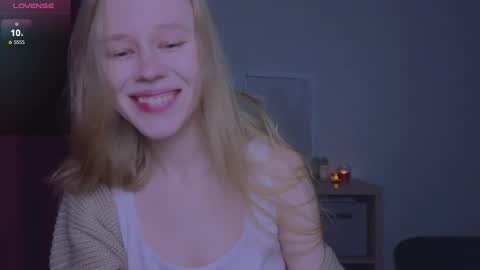 Chloe online show from February 23, 2026, 12:19 am