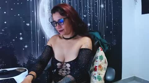 hikaryfire online show from May 28, 2026, 11:40 am