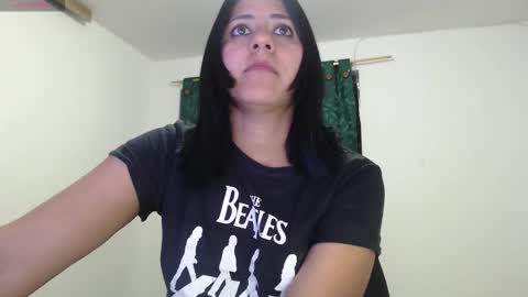 Snapshot of hilari18 chatting on February 11, 2026, 12:26 am hilaril18 online show from February 11, 2026, 12:26 am