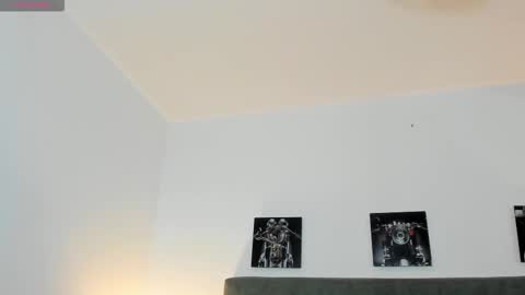 hilary_tailor online show from February 24, 2026, 6:50 pm