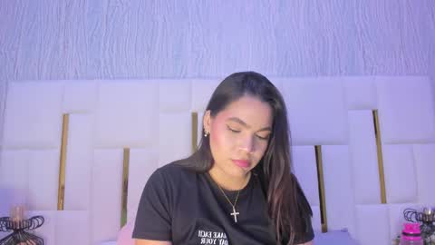 Hillary online show from October 13, 2025, 11:32 am