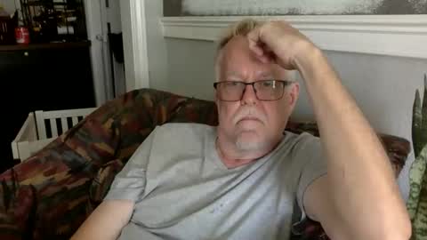 TwoDaddies online show from March 2, 2026, 10:38 pm