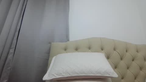 Hi moreno online show from September 24, 2025, 1:42 am